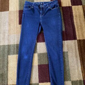 Westport Size 4 Ankle Jeans